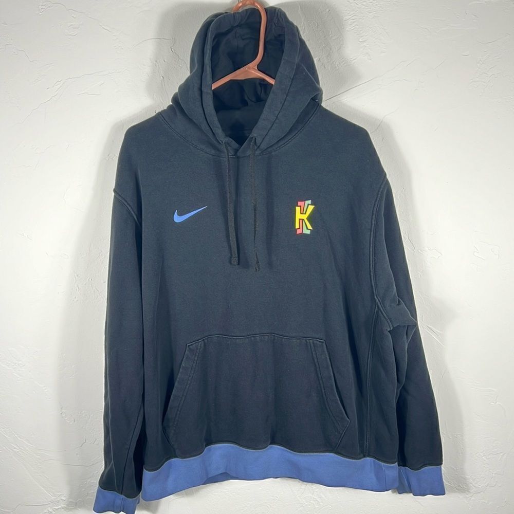 🏀🏀 NIKE KYRIE IRVING x SPONGEBOB Pineapple Club HOODIE Sweatshirt - Sz L - EUC